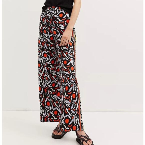Anthropologie Breezy Printed Straight Leg Pants Red Motif 4